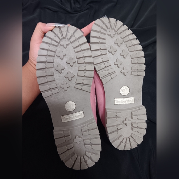 Woman's Timberland Nellie Chukka Waterproof Boots - Picture 8 of 8